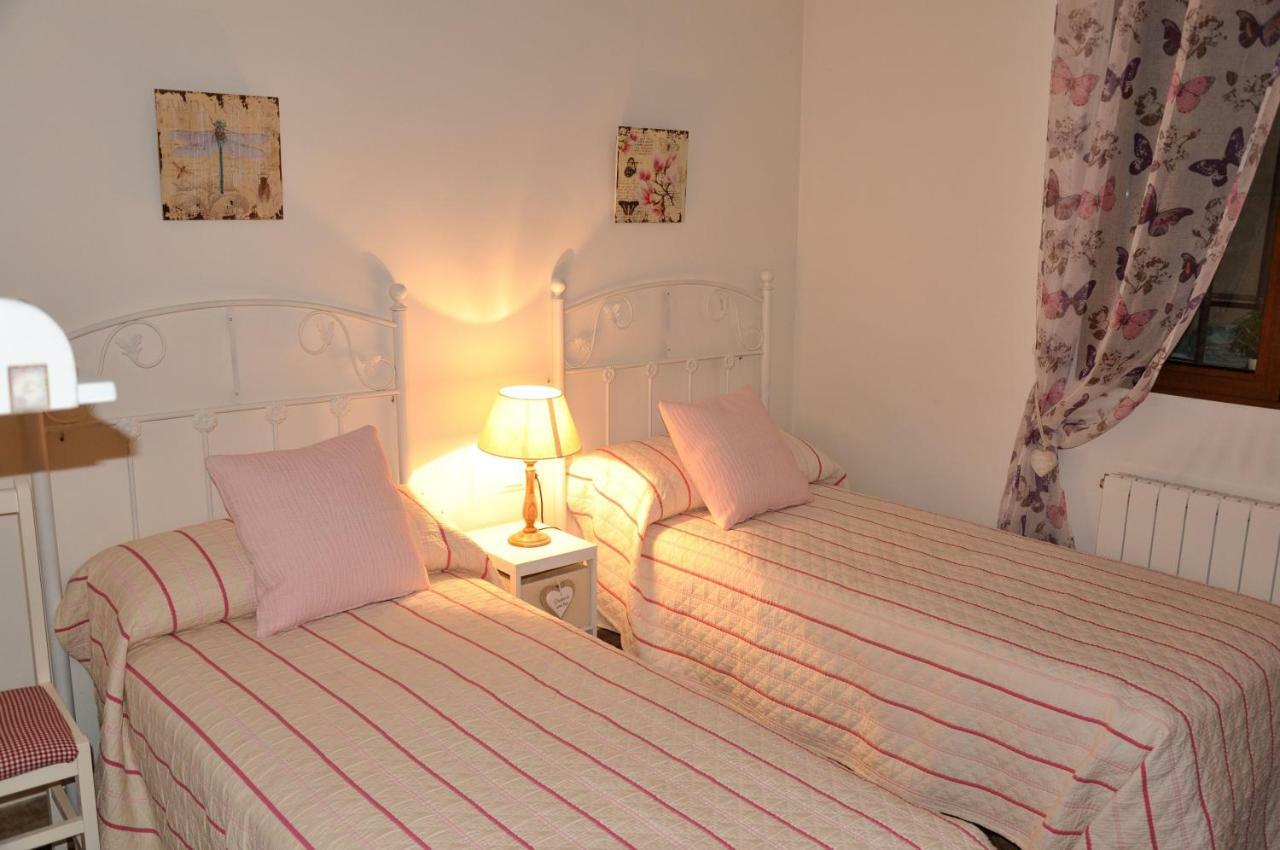Casa Rural Los Montones Carcelen ภายนอก รูปภาพ